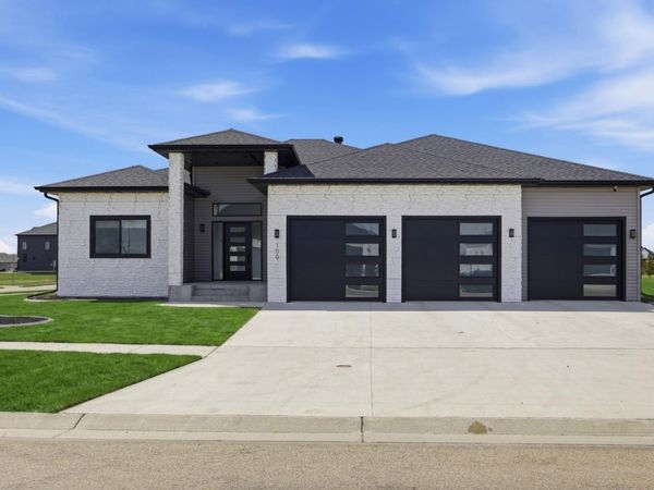 100 Annies Way , Mapleton, ND 58059