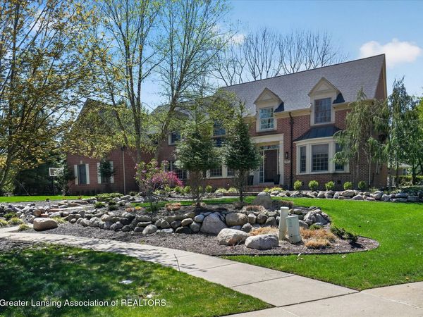 1437 Wandering Way, Okemos, MI 48864