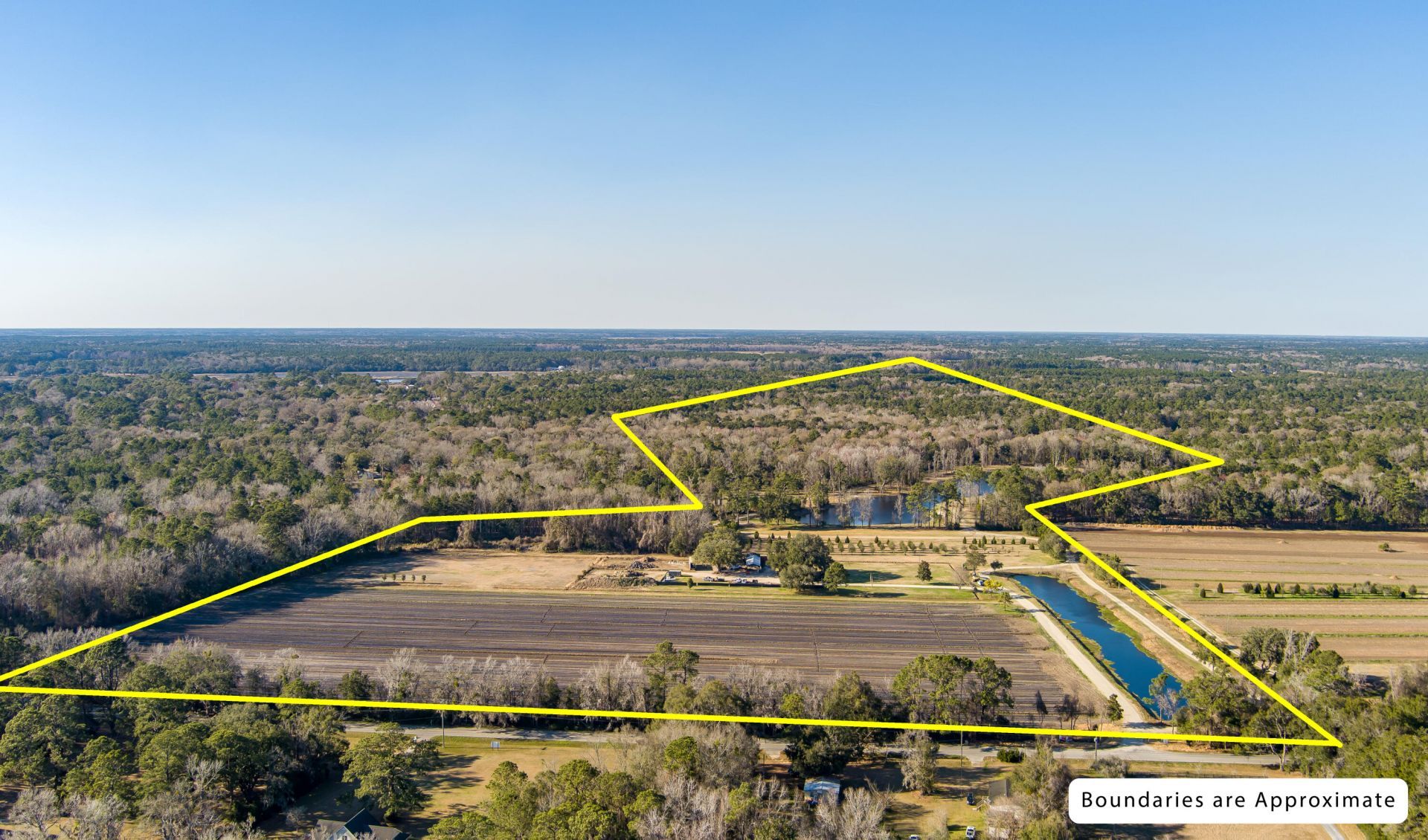 4750 River Road  Photo 4