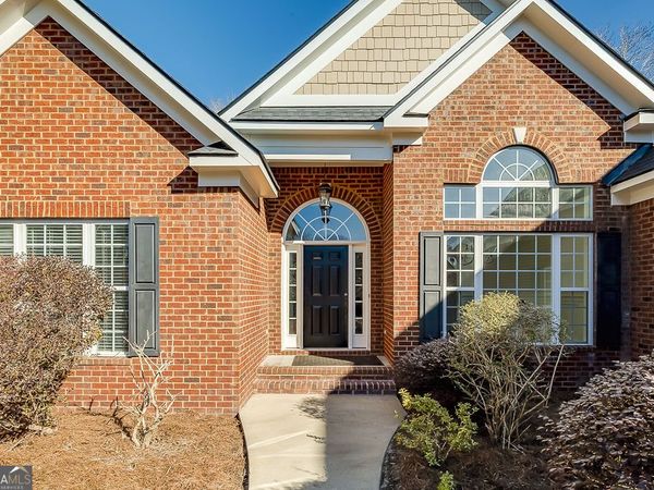 389 Chastain Circle, Richmond Hill, GA 31324