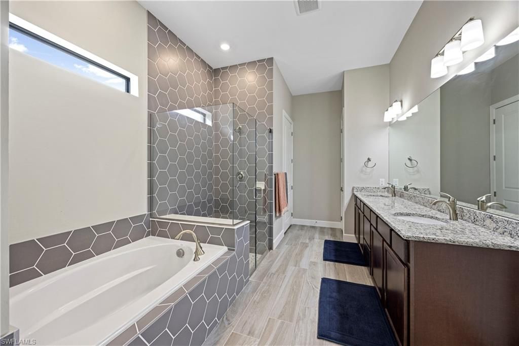 20179 Millrun Dr , Estero, FL 33928 Photo