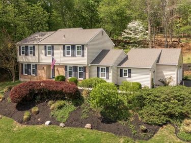 691 TWIN BRIDGE DRIVE, WAYNE, PA 19087