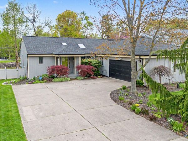 1463 Ainsley Avenue, Ypsilanti, MI 48197
