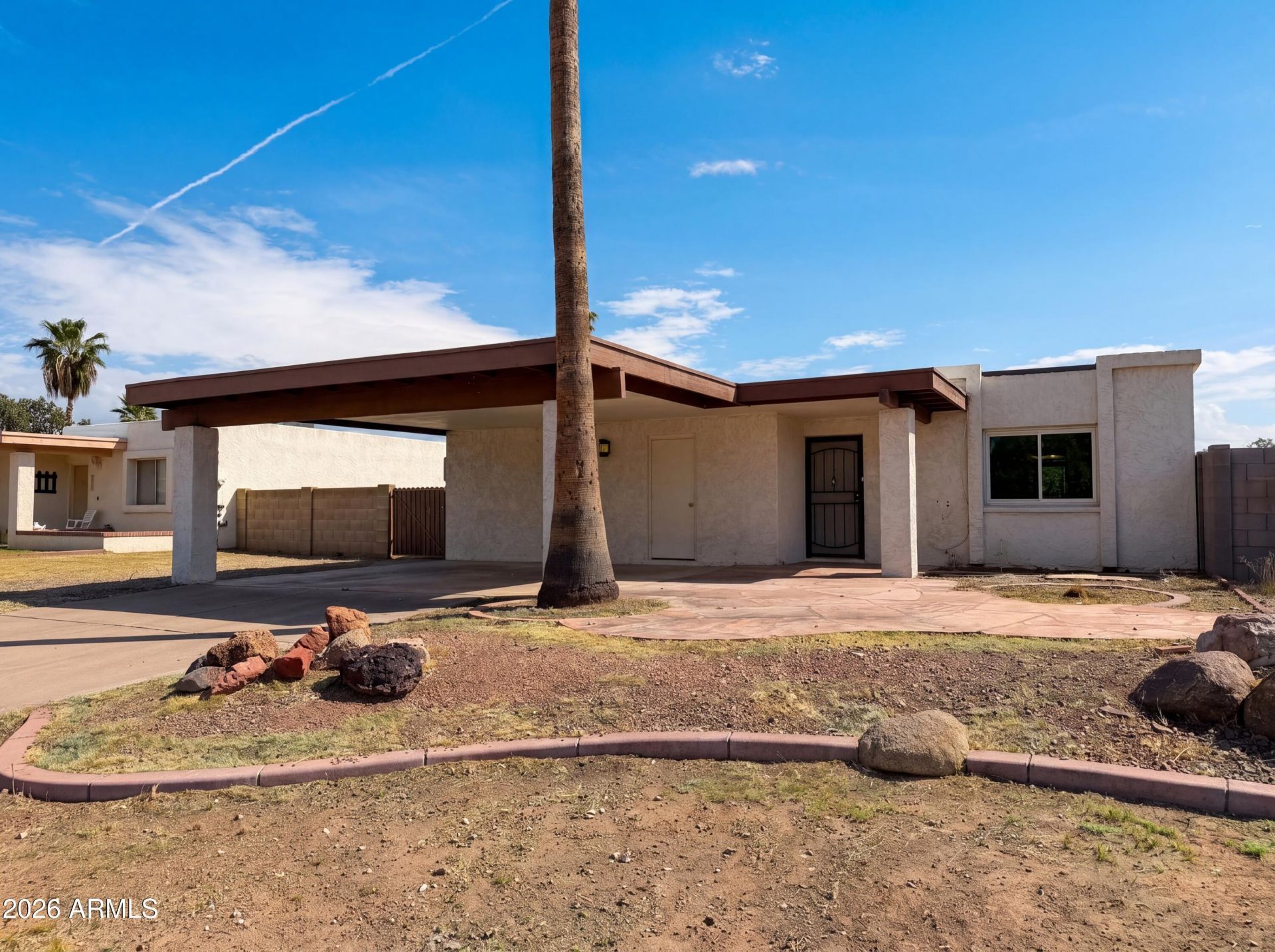 2611 W Ellis Drive, Tempe, AZ 85282 Main Photo