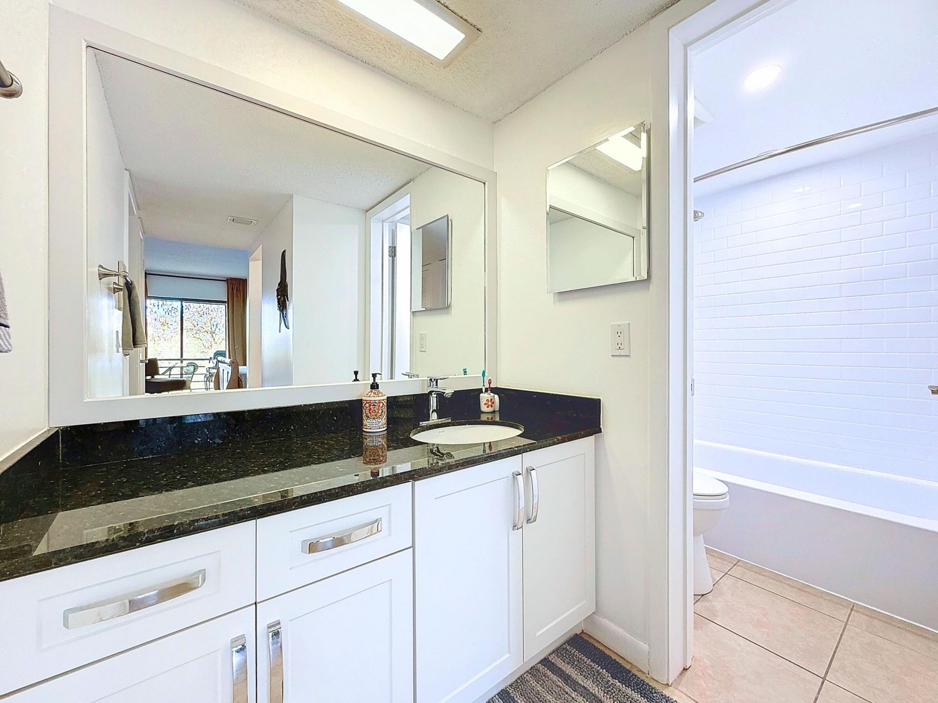 2311 S Cypress Bend Drive, Unit 319a, Pompano Beach, FL 33069 Photo