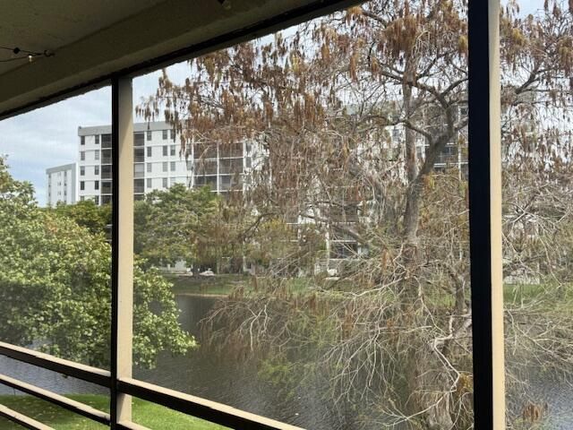 2311 S Cypress Bend Drive, Unit 319a, Pompano Beach, FL 33069 Photo