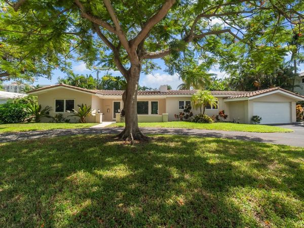 2608 NE 12th Street, Fort Lauderdale, FL 33304