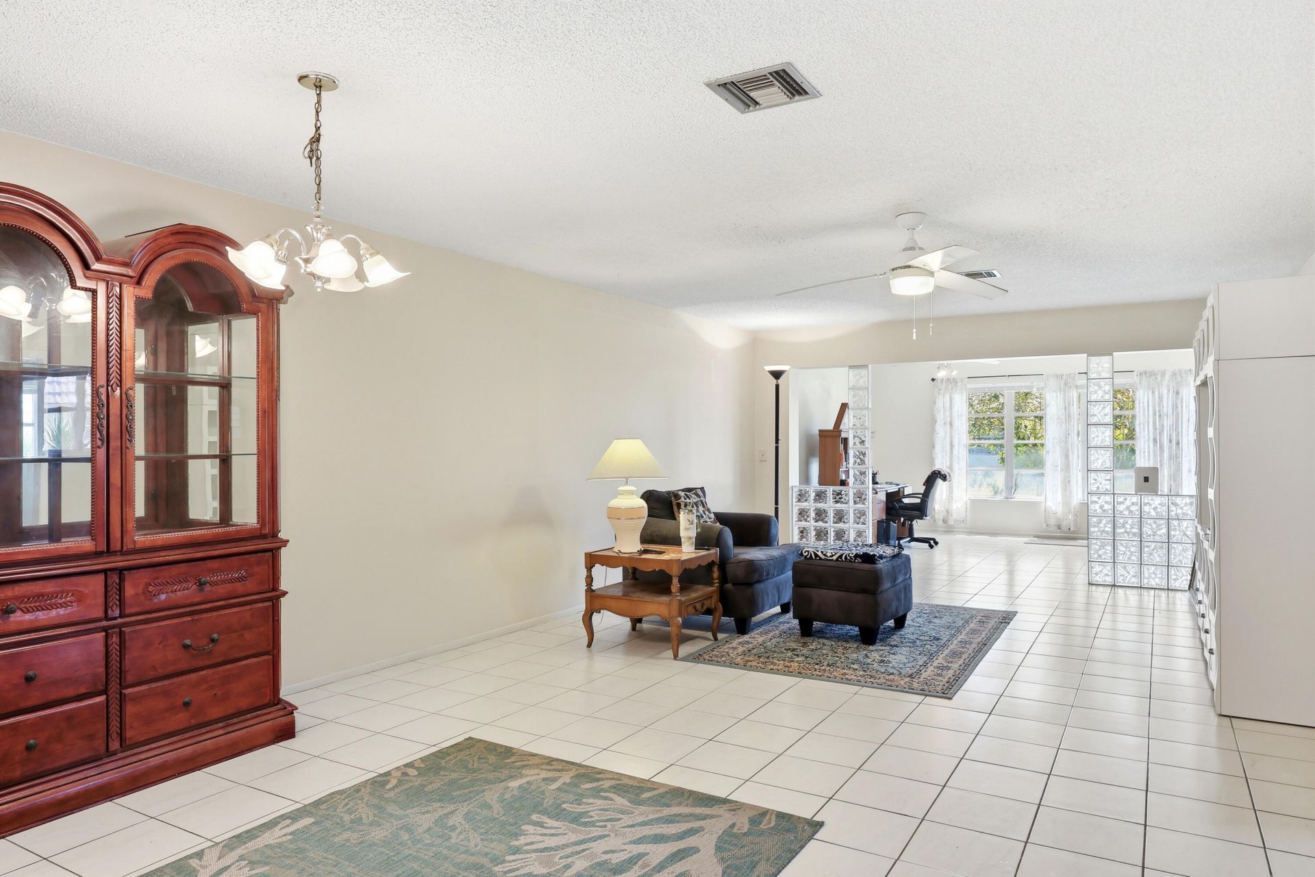 5780 Fernley Dr Drive W, Unit 102, West Palm Beach, FL 33415 Photo