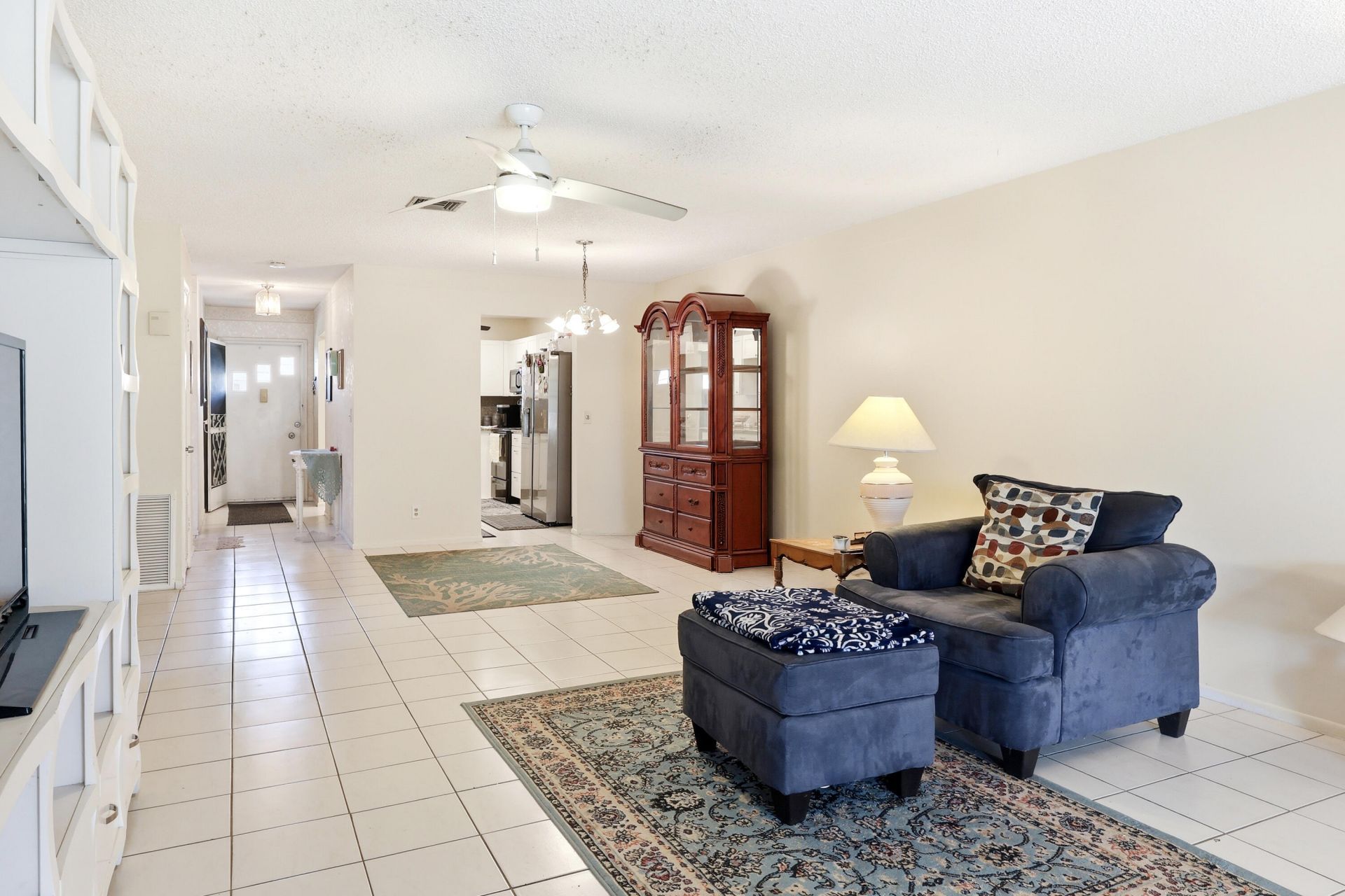 5780 Fernley Dr Drive W, Unit 102, West Palm Beach, FL 33415 Photo