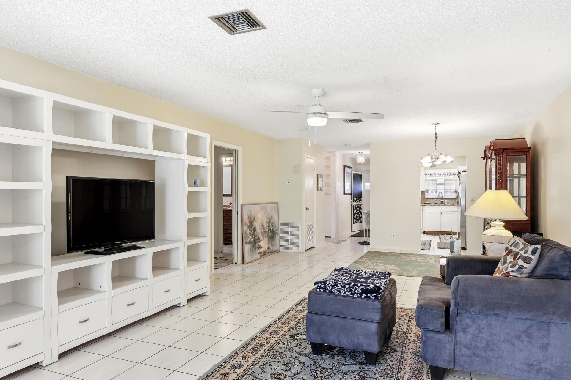 5780 Fernley Dr Drive W, Unit 102, West Palm Beach, FL 33415 Photo