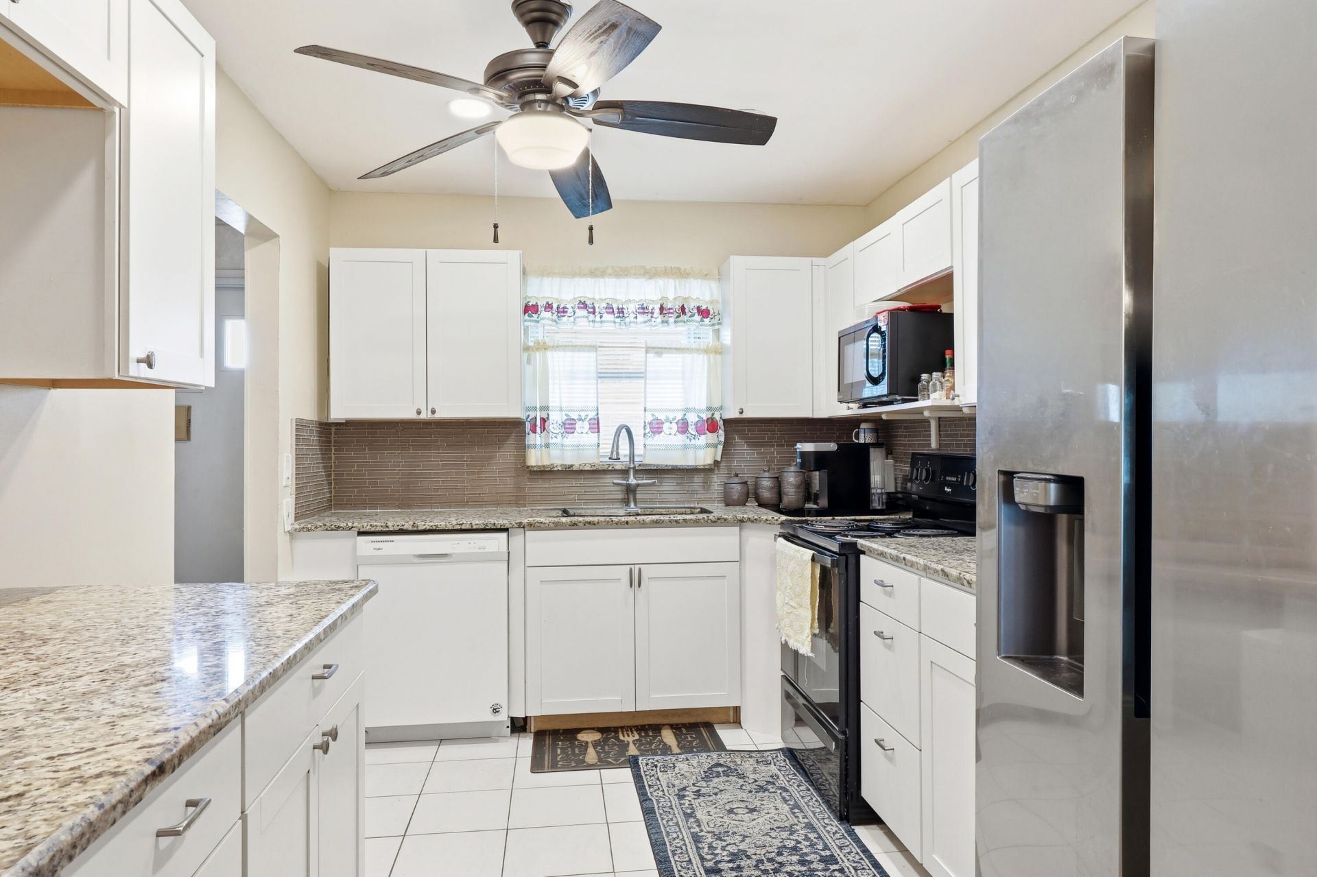 5780 Fernley Dr Drive W, Unit 102, West Palm Beach, FL 33415 Photo