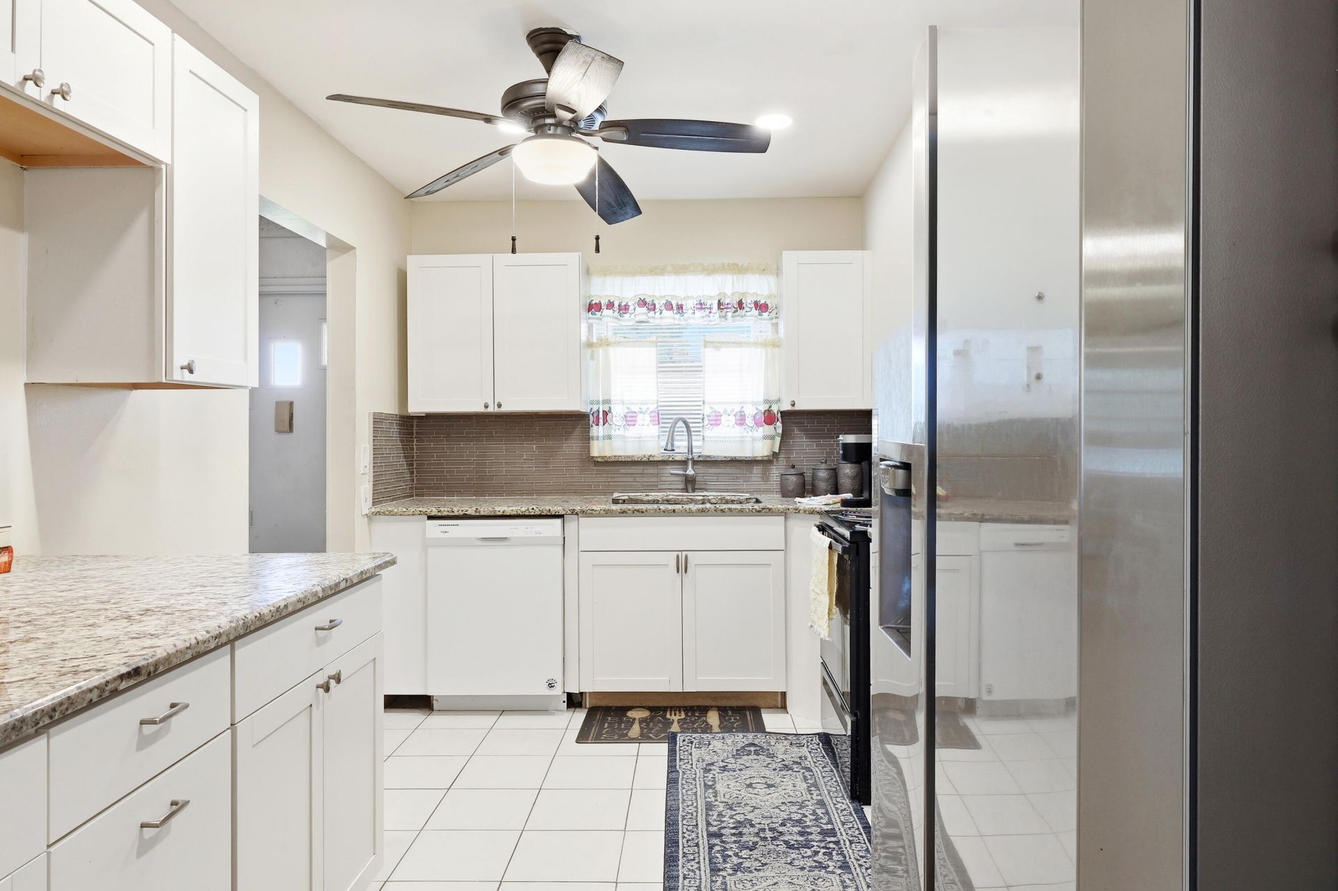 5780 Fernley Dr Drive W, Unit 102, West Palm Beach, FL 33415 Photo