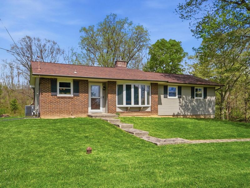 1144 Rainbow Drive NW, Lancaster, OH 43130 Photo 4