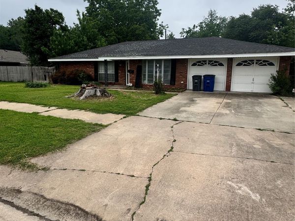 3815 S 82nd East Avenue, Tulsa, OK 74145