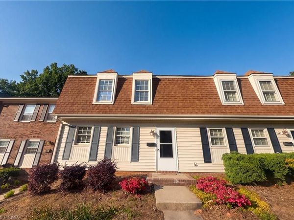 3229 Regents Park Lane, Unit D, Greensboro, NC 27455