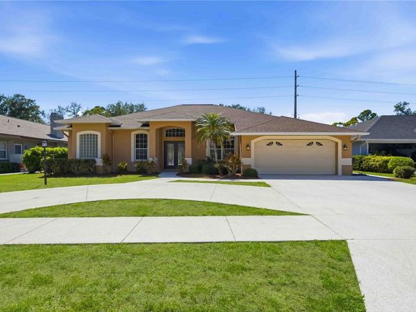 562 OAK BAY DRIVE , OSPREY, FL 34229