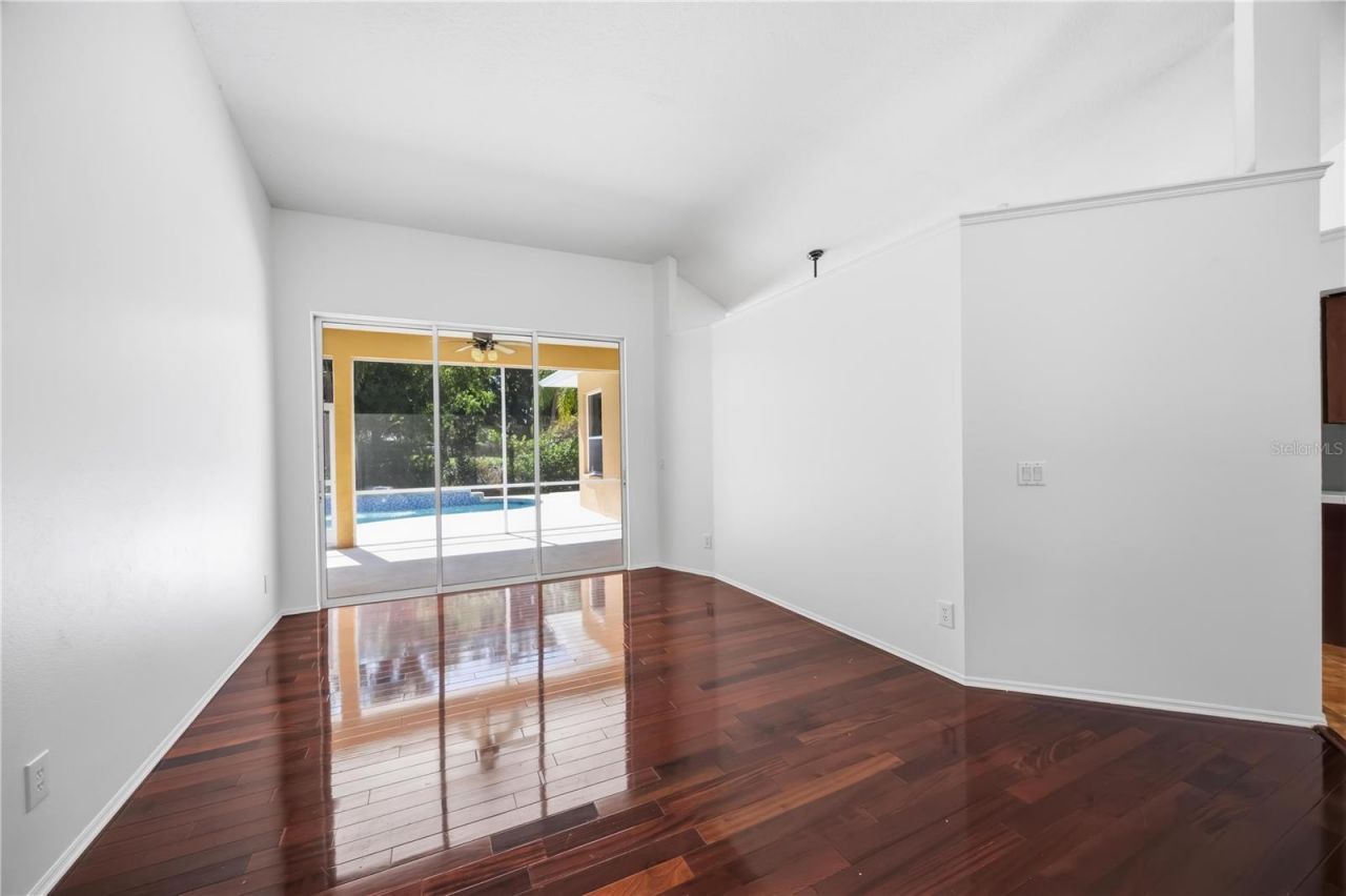562 Oak Bay Drive, Osprey, FL 34229 Photo