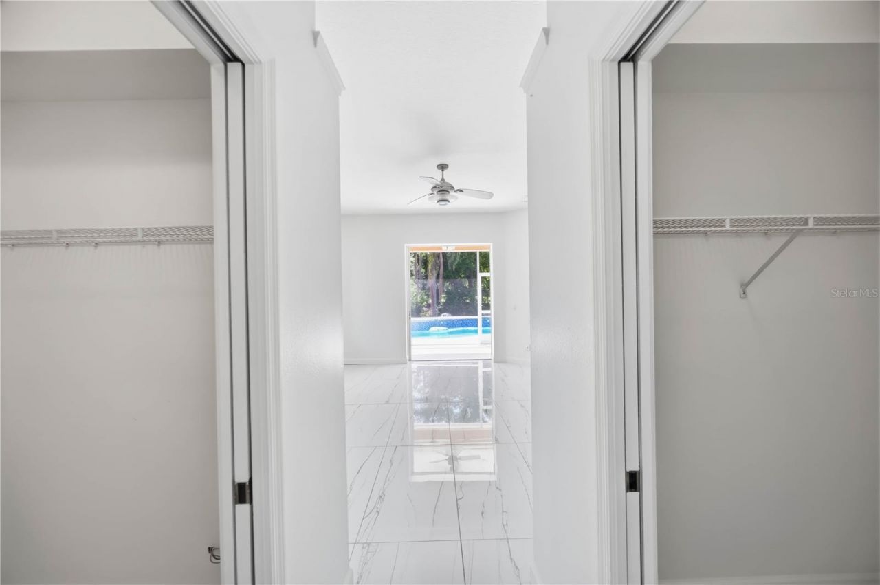 562 Oak Bay Drive, Osprey, FL 34229 Photo