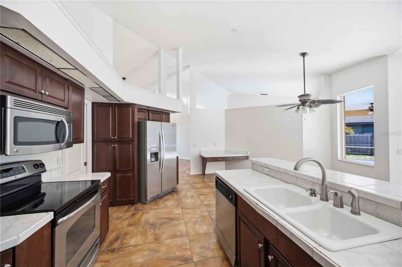 562 Oak Bay Drive, Osprey, FL 34229 Photo