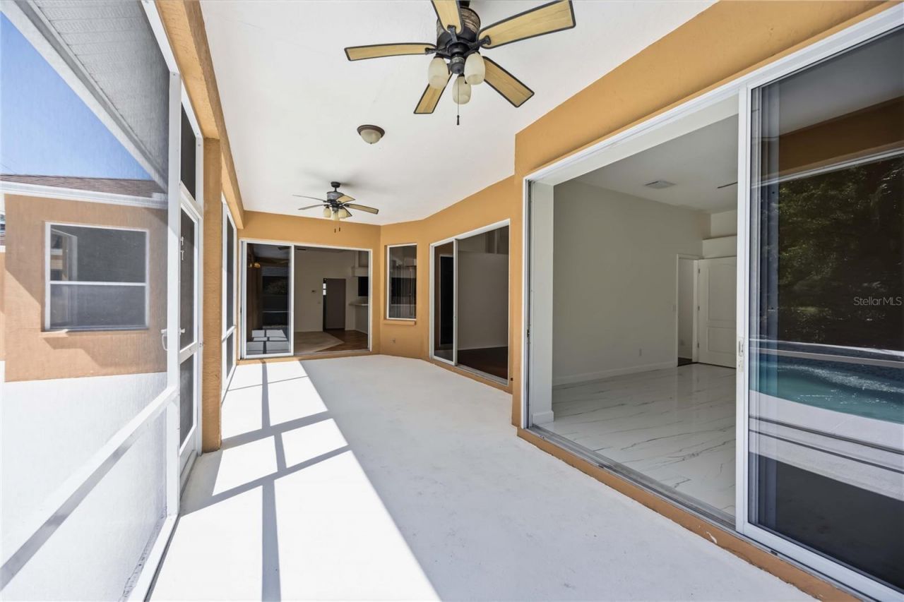 562 Oak Bay Drive, Osprey, FL 34229 Photo