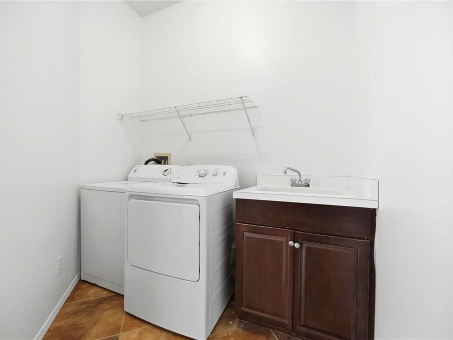 Property Image 59