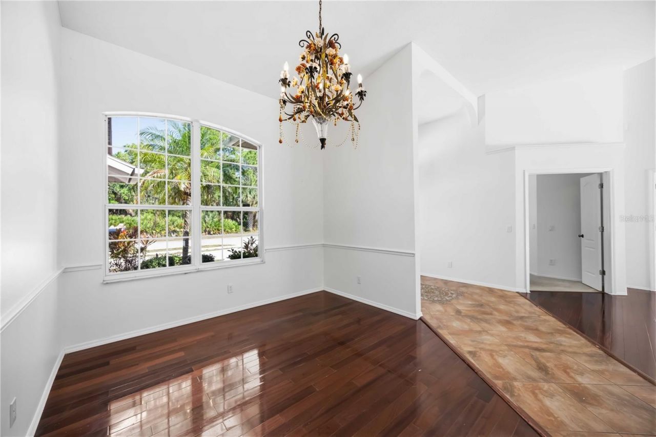 562 Oak Bay Drive, Osprey, FL 34229 Photo