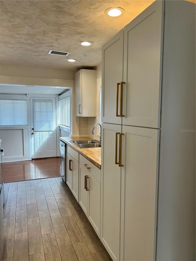 2443 4th Avenue N, Saint Petersburg, FL 33713 Photo