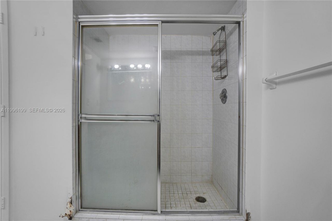 1688 West Ave , Unit 408, Miami Beach, FL 33139 Photo
