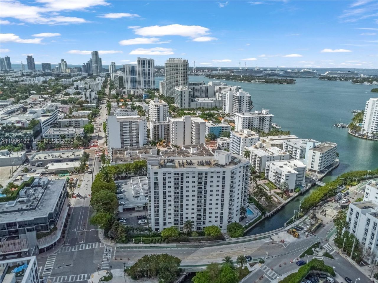 1688 West Ave , Unit 408, Miami Beach, FL 33139 Photo