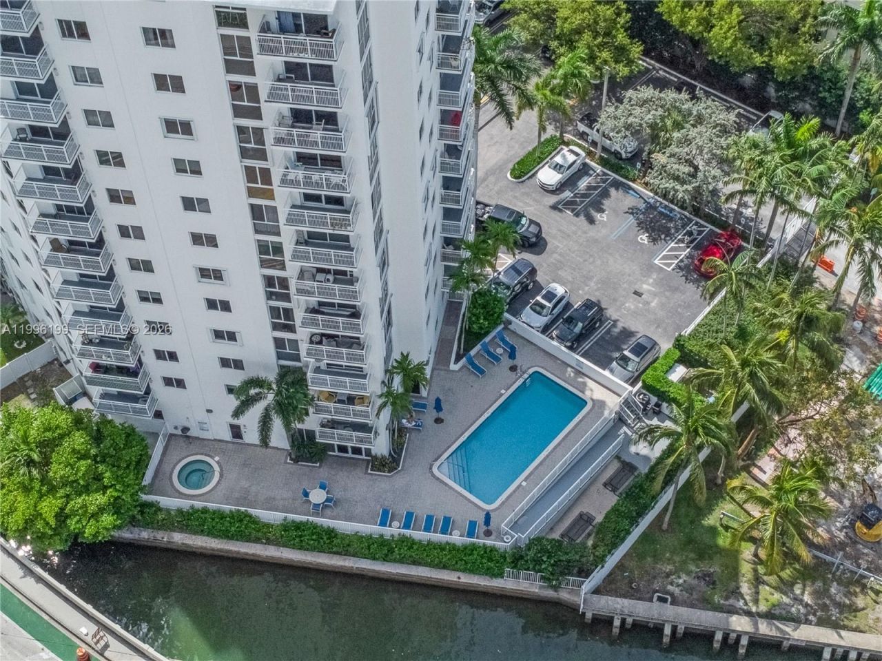 1688 West Ave , Unit 408, Miami Beach, FL 33139 Photo