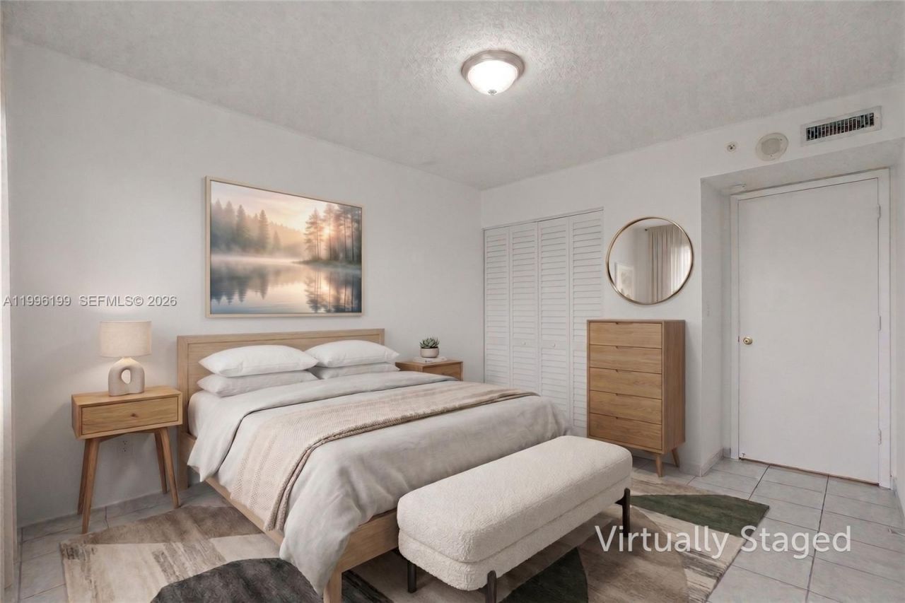 1688 West Ave, Unit 408, Miami Beach, FL 33139 Photo