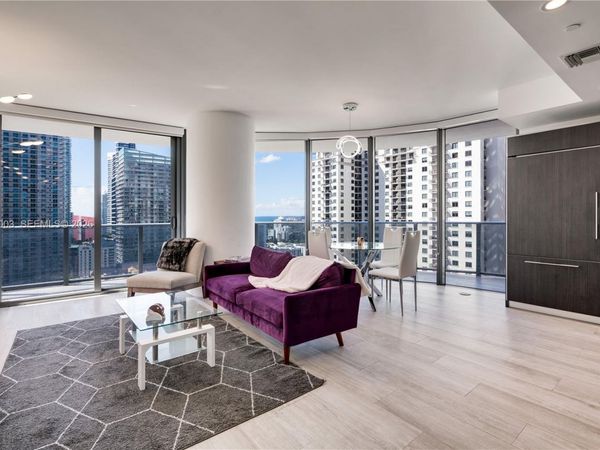 45 SW 9th St , Unit 2306, Miami, FL 33130