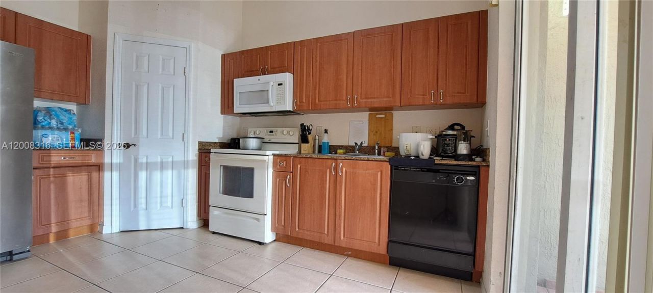 1978 SE 23rd Ter , Homestead, FL 33035 Photo