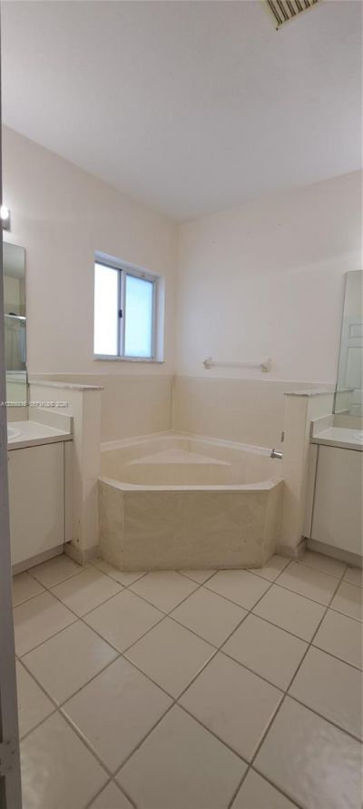 1978 SE 23rd Ter , Homestead, FL 33035 Photo