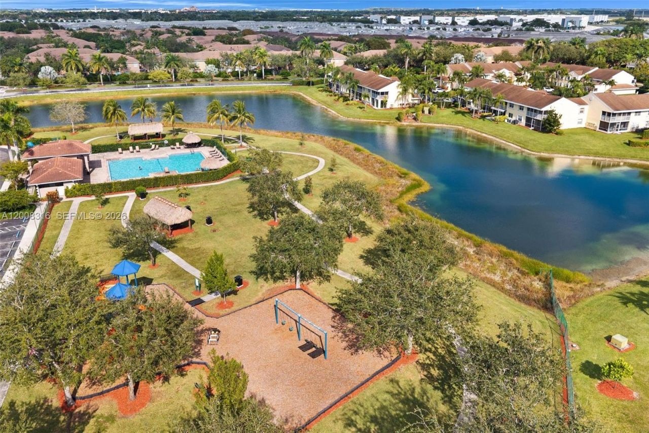 1978 SE 23rd Ter , Homestead, FL 33035 Photo