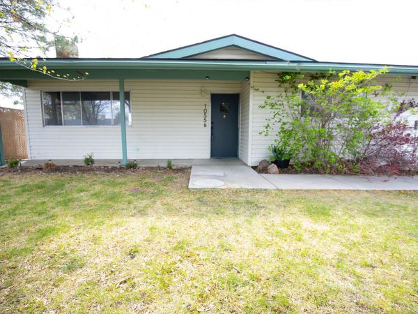 10556 Wright Avenue, Klamath Falls, OR 97603