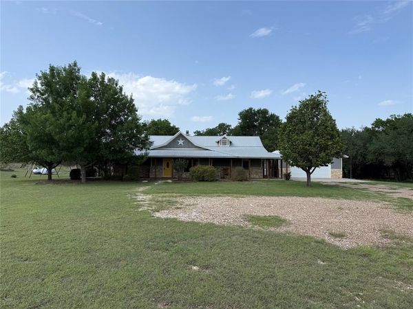 1362 Moody Lane, Glen Rose, TX 76043