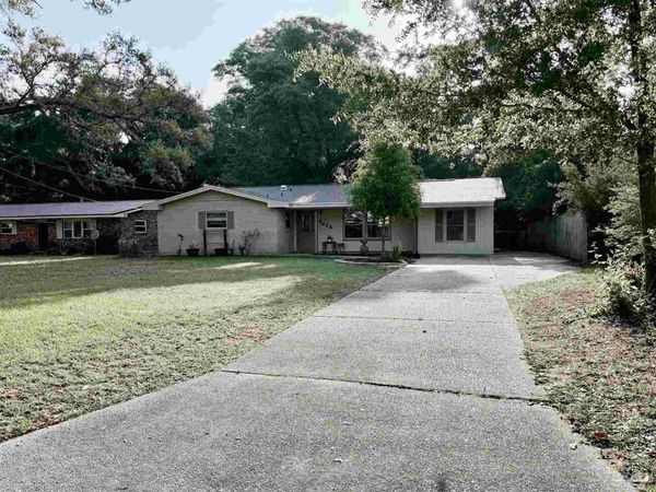 5906 Walton St, Pensacola, FL 32503