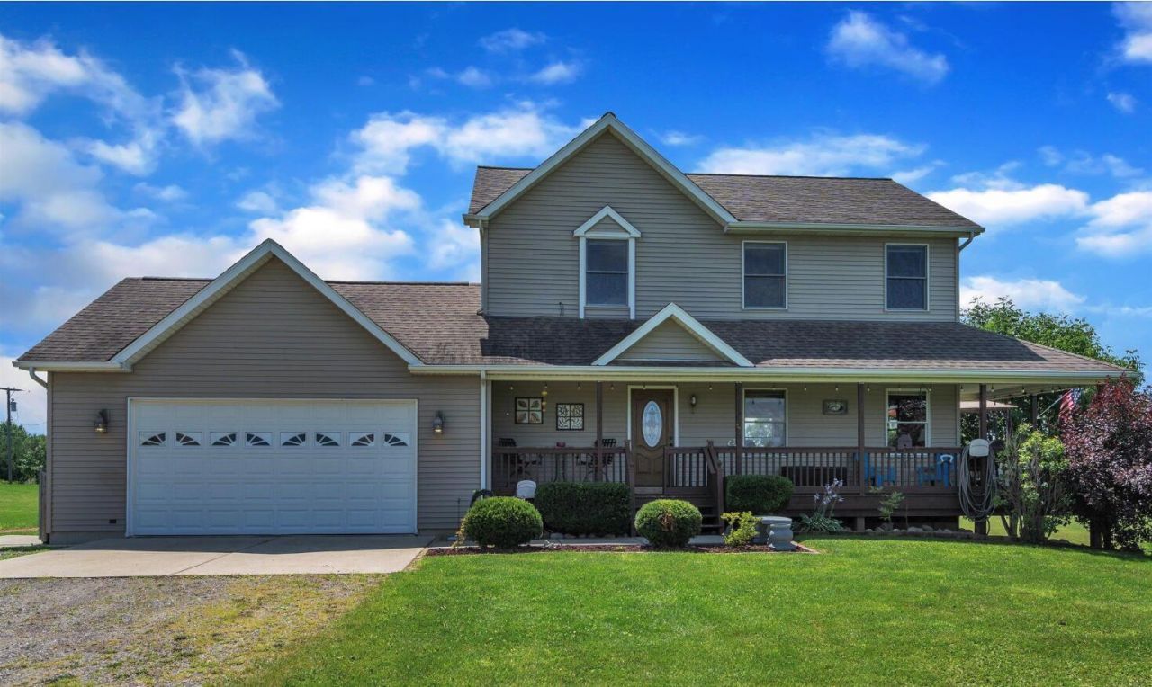 4810 W Colby Road, Perry, MI 48872 Main Photo