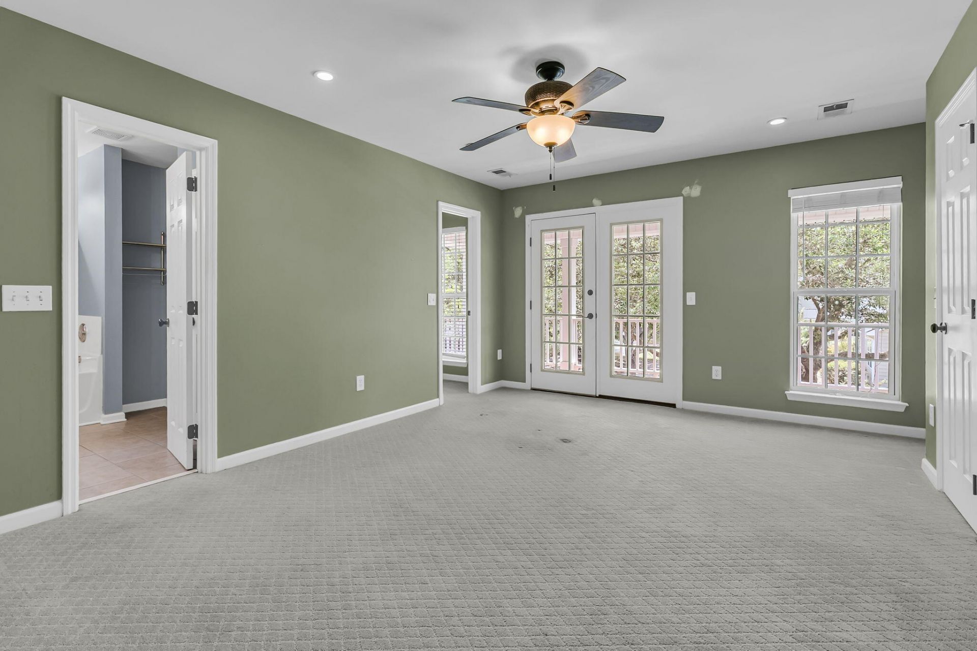 1249 Laurel Park Trail Photo 20