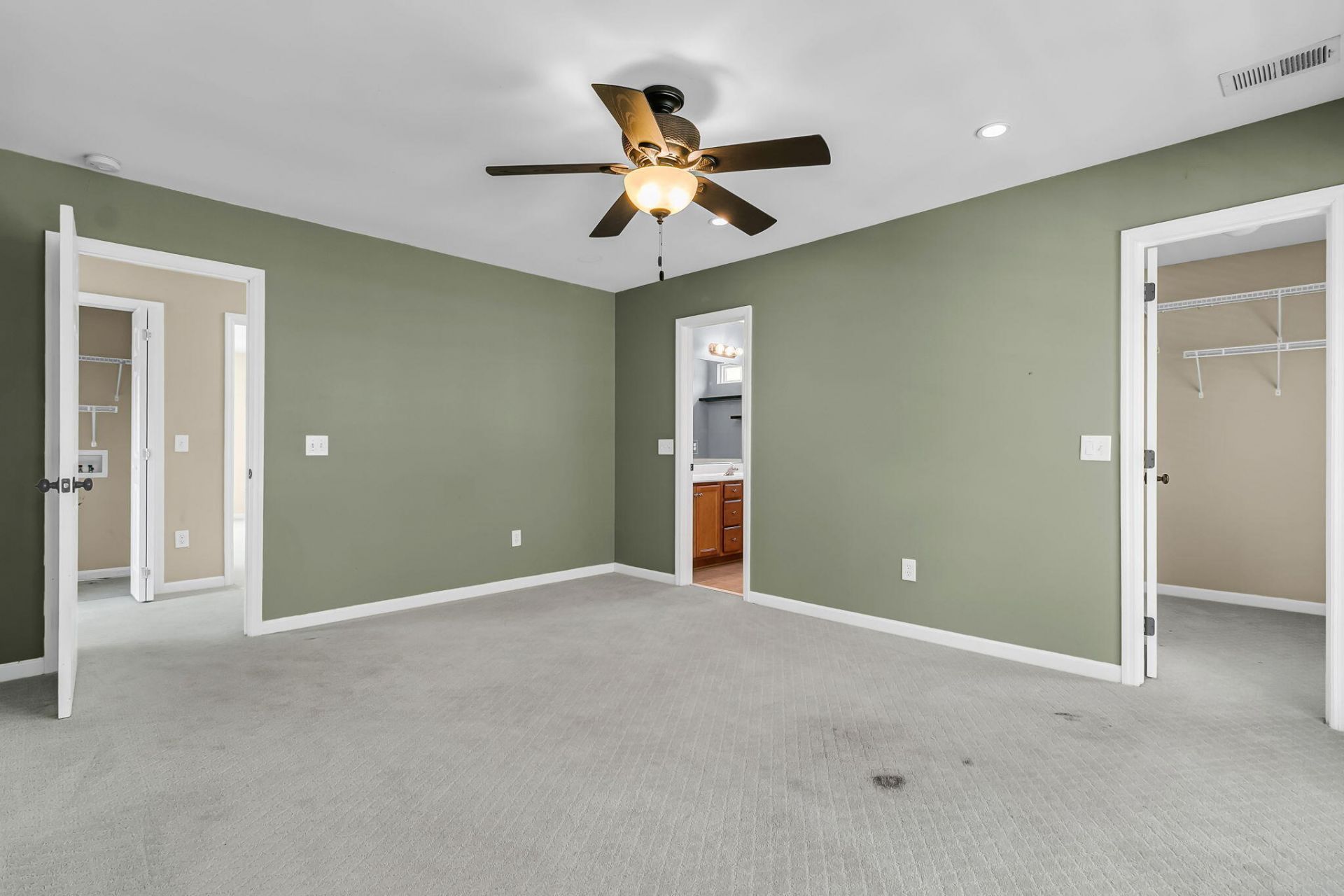 1249 Laurel Park Trail Photo 24
