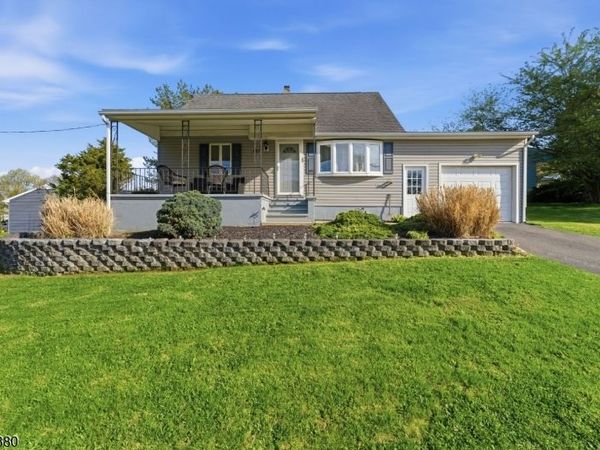 107 Belt Rd, Phillipsburg, NJ 08865
