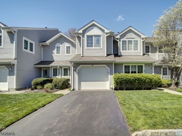 28 Helton Ter, Montville, NJ 07045