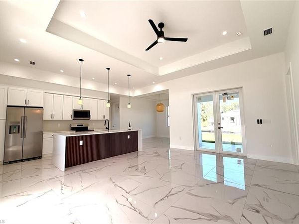 6150 Hellman AVE, FORT MYERS, FL 33905