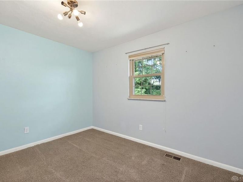 3598 Roselawn Drive, Beavercreek, OH 45430 Photo 26