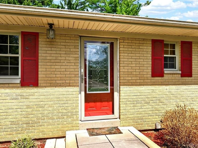 3598 Roselawn Drive, Beavercreek, OH 45430 Photo 4