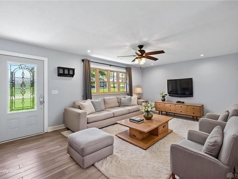 3598 Roselawn Drive, Beavercreek, OH 45430 Photo 8