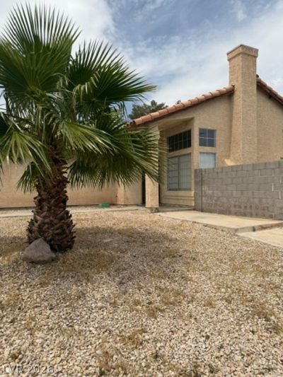 6204 Caprino Avenue, Las Vegas, NV 89108 Main Photo