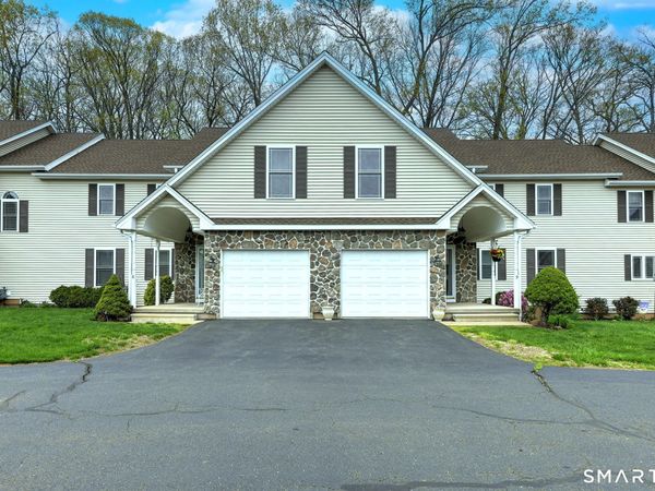 157 Burritt, Unit 9, Southington, CT 06479