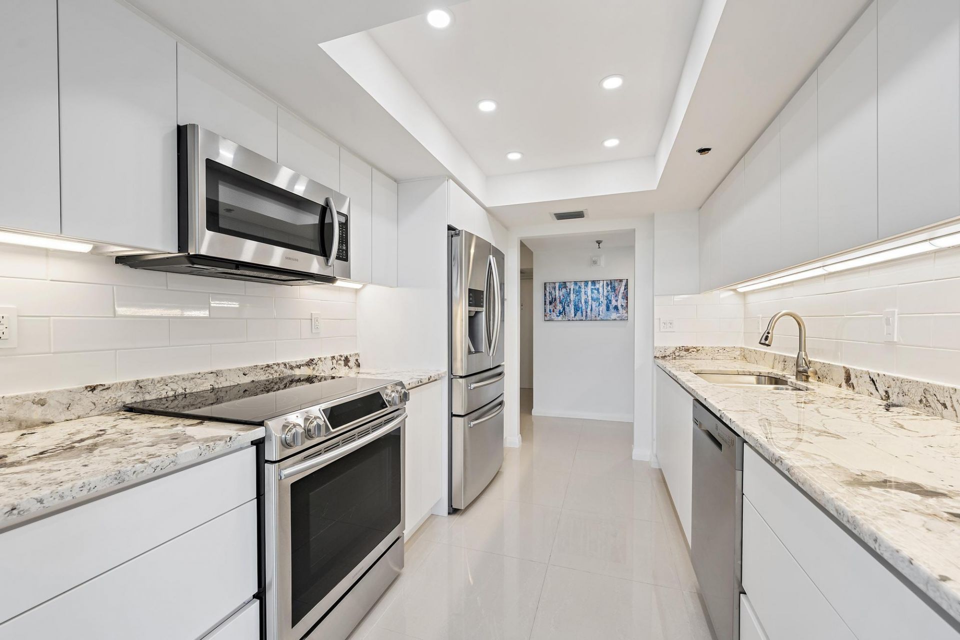 123 Lakeshore Drive, Unit 445, North Palm Beach, FL 33408 Photo
